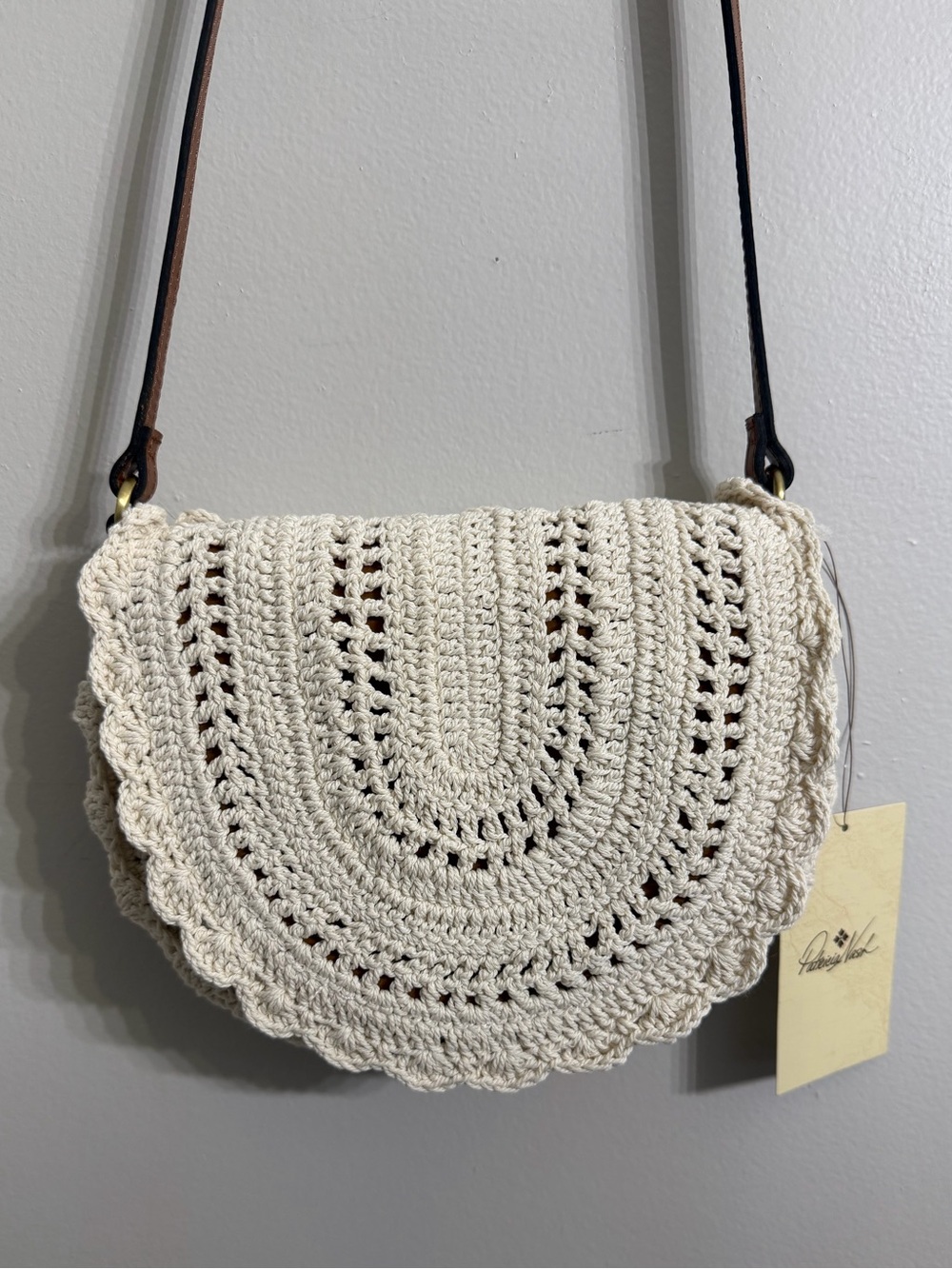 NWT Patricia Nash Nikita Crochet Cream Boho Half Moon Scalloped Crossbody Bag